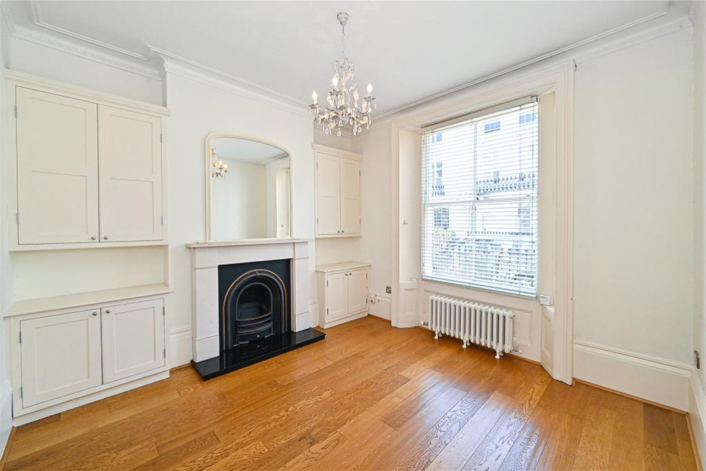 1.chalcot-crescent-400-per-week