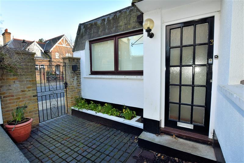 14.lower-merton-rise-725-per-week