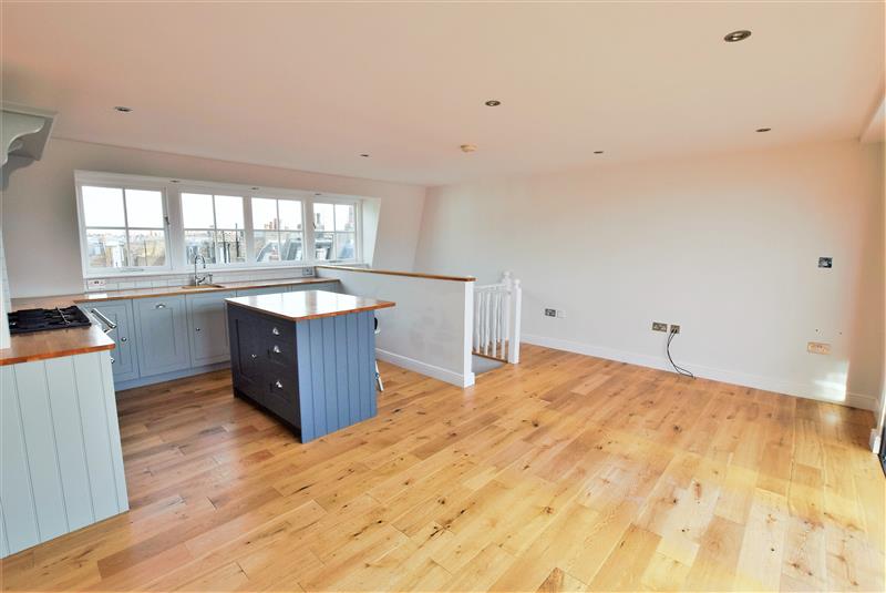 3.chalcot-road-750-per-week