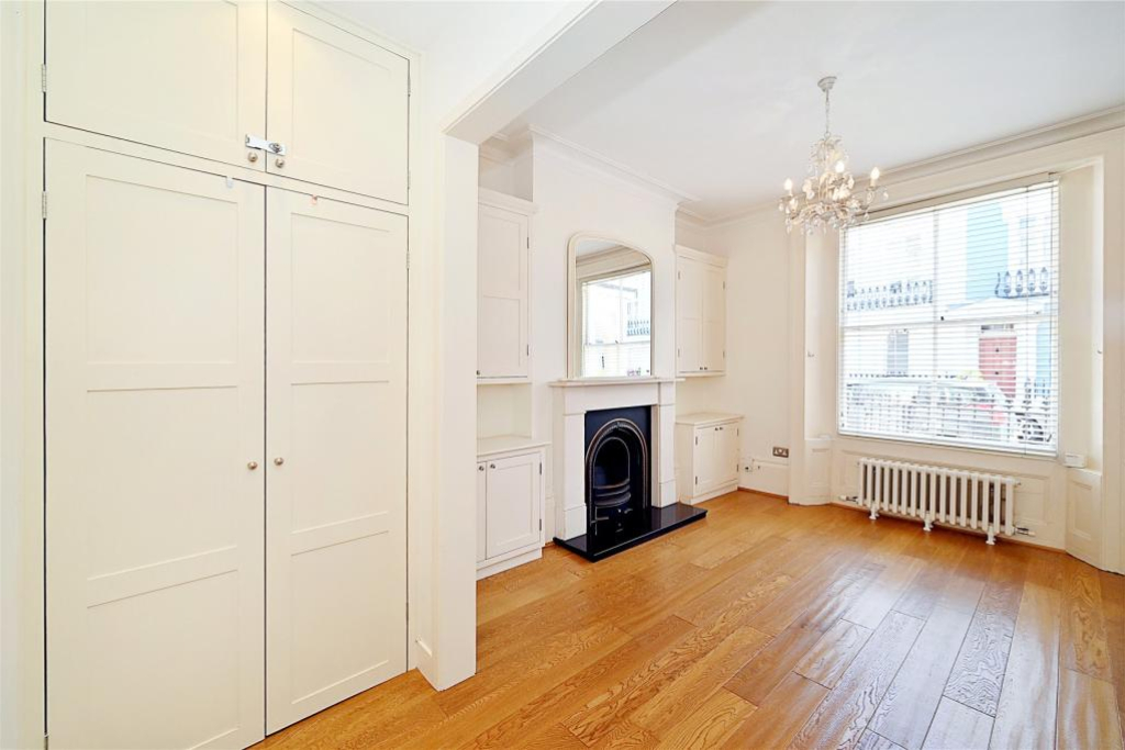 4.chalcot-crescent-400-per-week