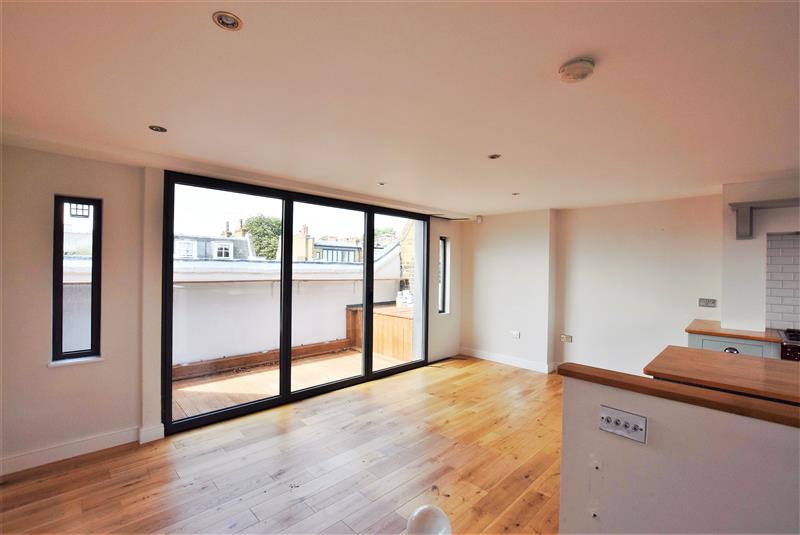 5.chalcot-road-750-per-week