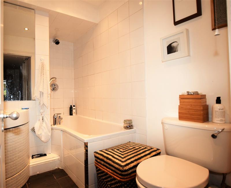 6.chalcot-road-400-per-week