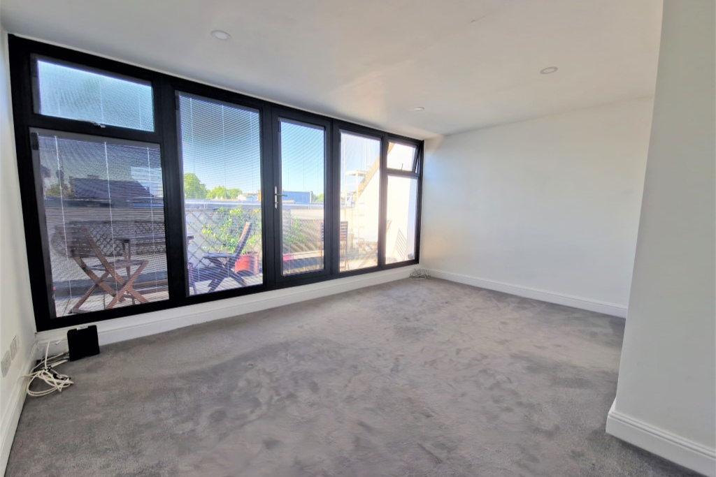 8.chalcot-road-775-per-week