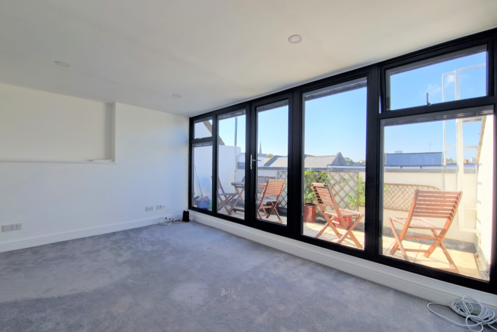 9.chalcot-road-775-per-week