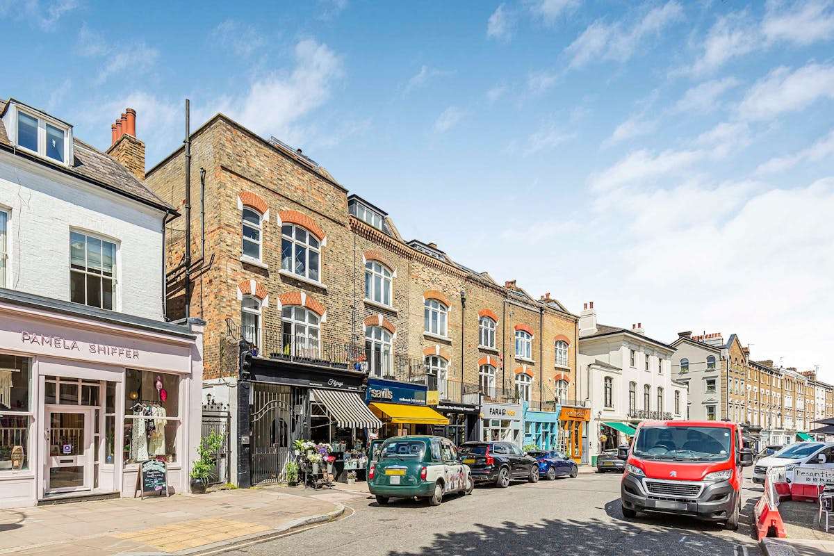 Mayfair Mews #2